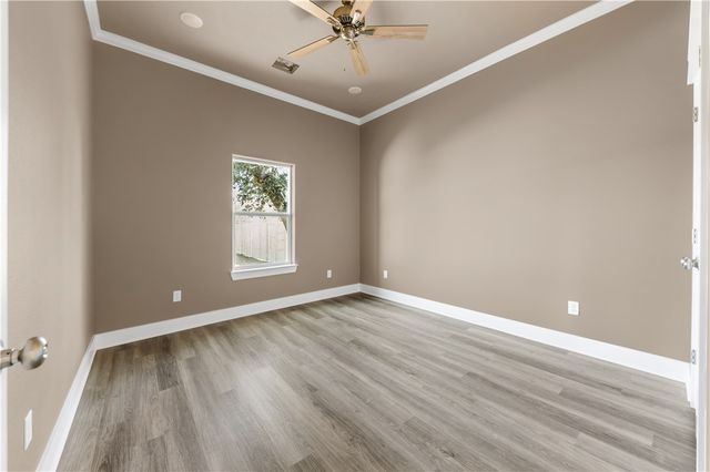 1811 Palasota Drive, Bryan, TX 77803