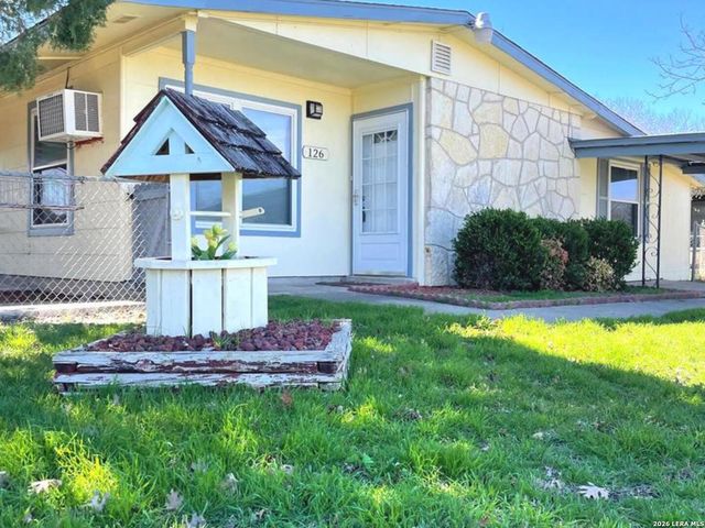 126 WAYFARER PL, San Antonio, TX 78242