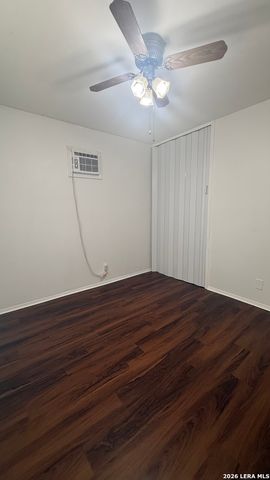 126 WAYFARER PL, San Antonio, TX 78242