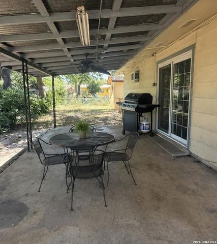126 WAYFARER PL, San Antonio, TX 78242