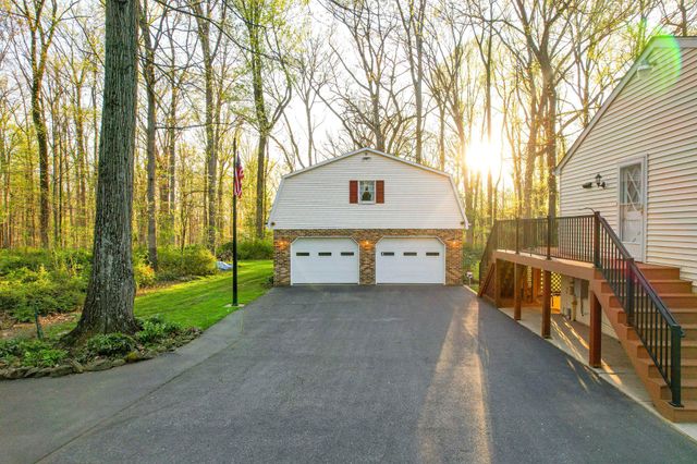 1010 HILTON AVE, Catonsville, MD 21228