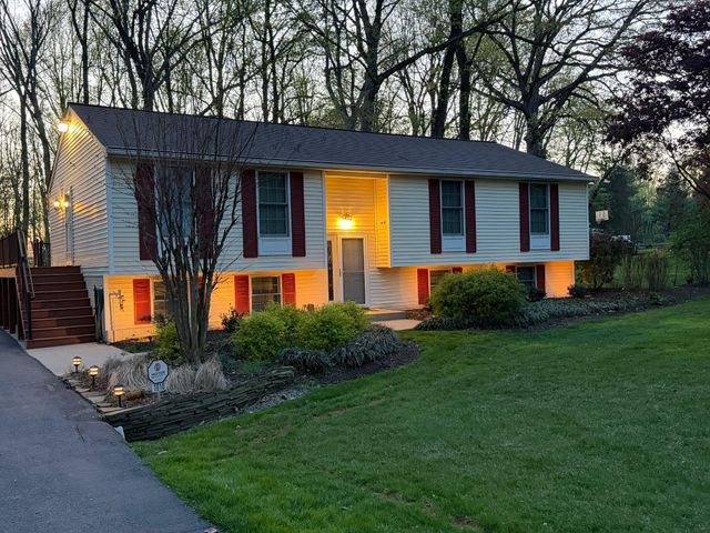 1010 HILTON AVE, Catonsville, MD 21228