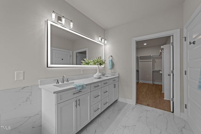 1400 Gathering Park Circle 204, Cary, NC 27519