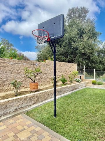 2284 Calle Bienvenida, Chino Hills, CA 91709