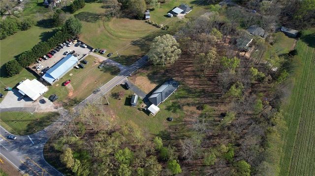 10 Wolfskin Road, Arnoldsville, GA 30619