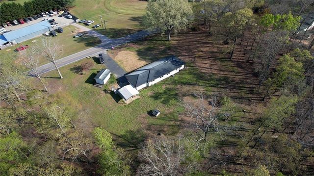 10 Wolfskin Road, Arnoldsville, GA 30619