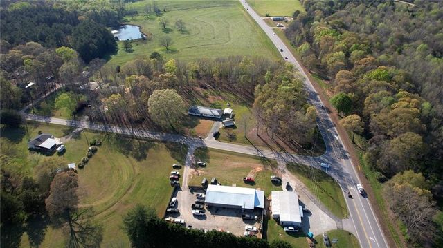 10 Wolfskin Road, Arnoldsville, GA 30619