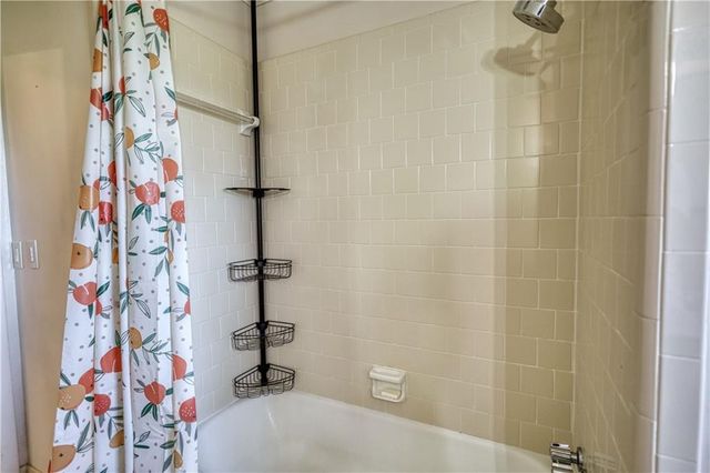 10 Wolfskin Road, Arnoldsville, GA 30619