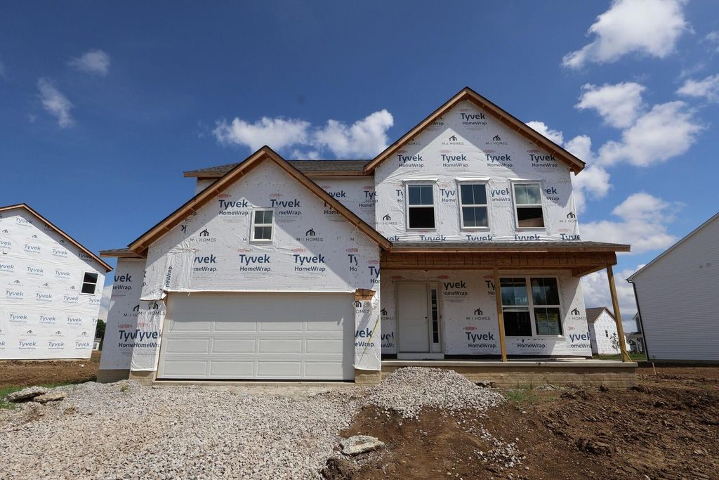 345 Royal Fern Lane, Lewis Center, OH 43035