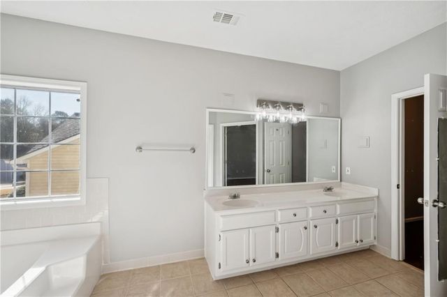 392 Clarion Road, Lawrenceville, GA 30043