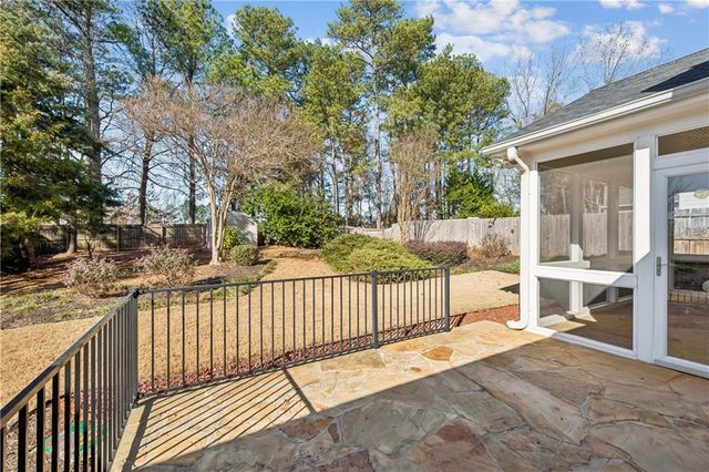 392 Clarion Road, Lawrenceville, GA 30043