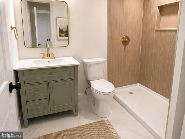 14004 MANOR RD, Phoenix, MD 21131