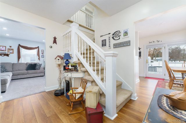 919 E Michigan Avenue, Grass Lake Village, MI 49240