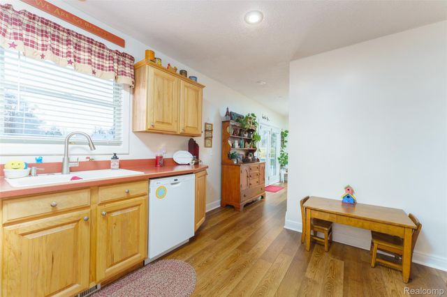 919 E Michigan Avenue, Grass Lake Village, MI 49240