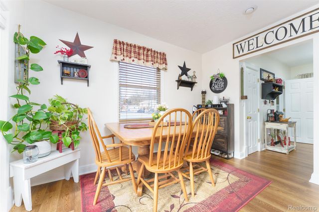 919 E Michigan Avenue, Grass Lake Village, MI 49240