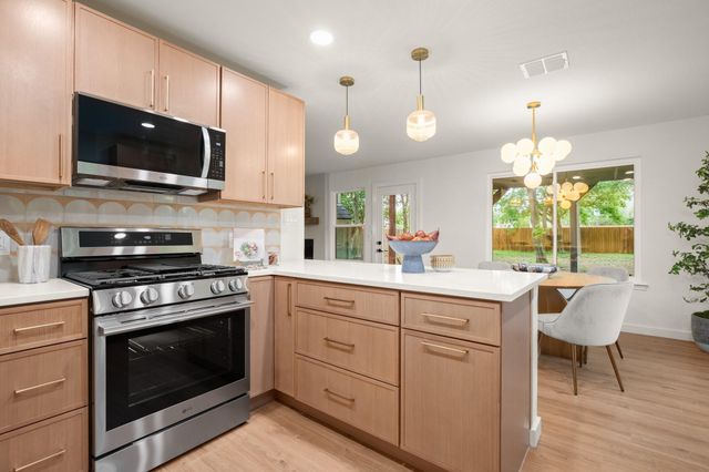 2316 N Shields DR, Austin, TX 78727