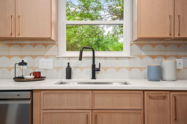 2316 N Shields DR, Austin, TX 78727