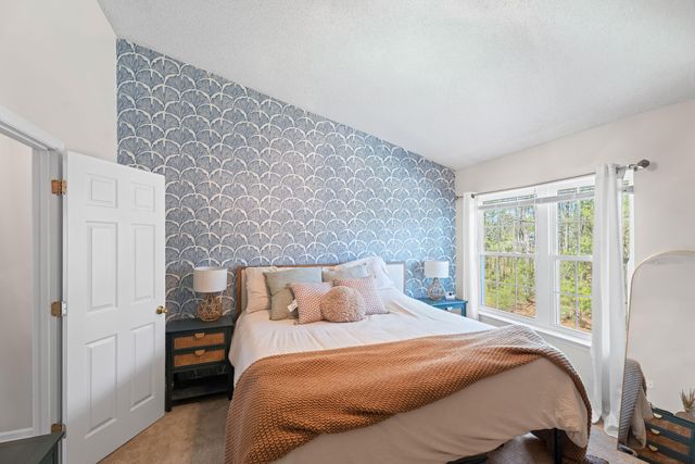 8156 Shadow Oak Drive, North Charleston, SC 29406