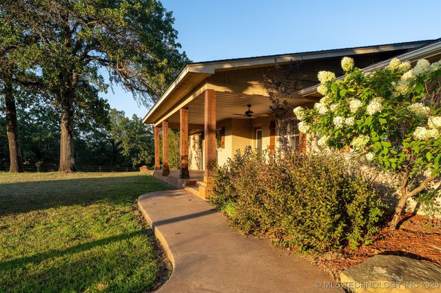 6105 123rd Road, Oktaha, OK 74450