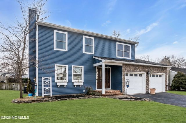 6 Lisa Drive, Brick, NJ 08724