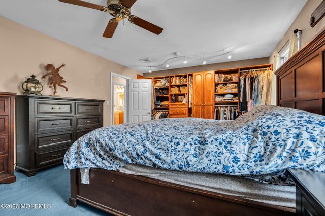 6 Lisa Drive, Brick, NJ 08724