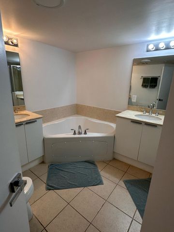 16699 Collins Avenue 3709, Sunny Isles Beach, FL 33160