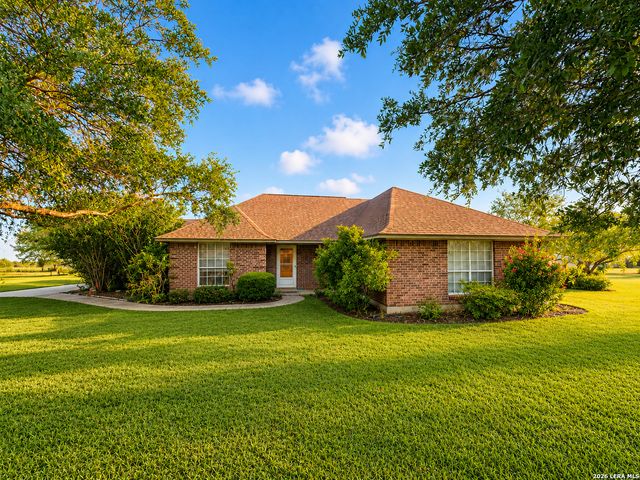 14885 Saint Hedwig, St Hedwig, TX 78152