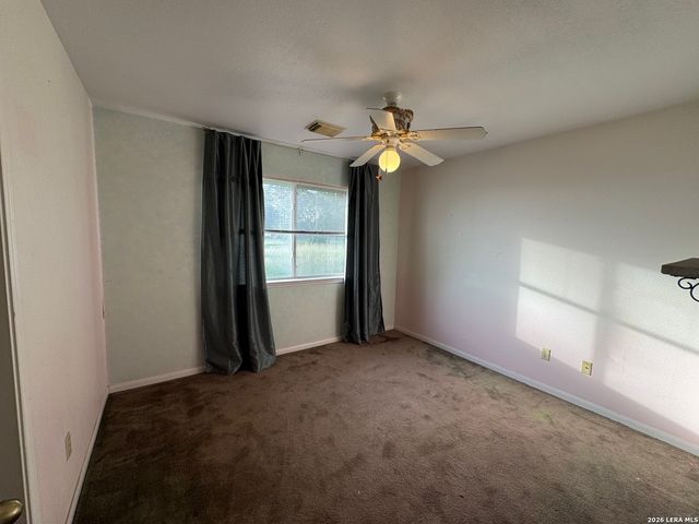 14885 Saint Hedwig, St Hedwig, TX 78152
