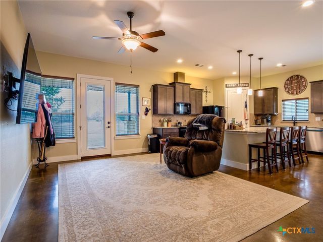 293 County Road 112, Burnet, TX 78611