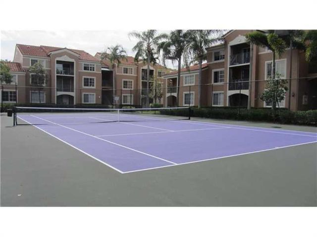 4844 N State Road 7 2304, Coconut Creek, FL 33073