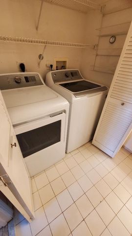 4844 N State Road 7 2304, Coconut Creek, FL 33073