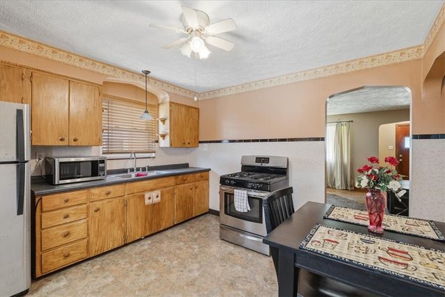 2213 McMinn Street, Aliquippa, PA 15001