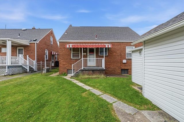 2213 McMinn Street, Aliquippa, PA 15001