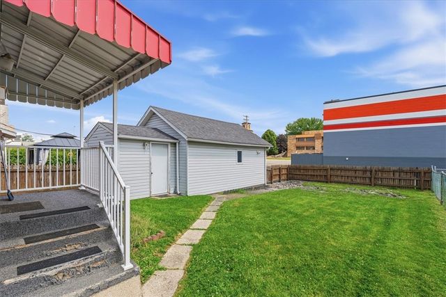2213 McMinn Street, Aliquippa, PA 15001