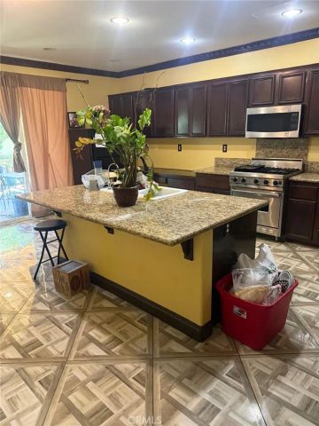 6324 Trapani, Palmdale, CA 93552