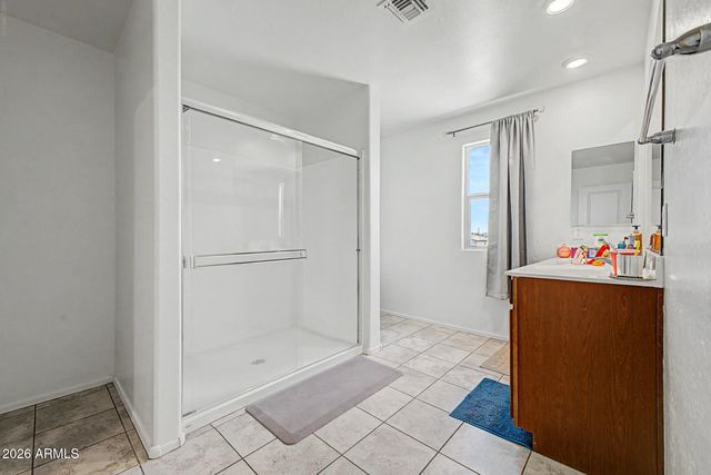 12631 W MIDWAY Avenue, Glendale, AZ 85307