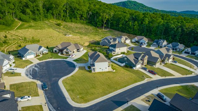7922 Thicket Creek Lane, Ooltewah, TN 37363
