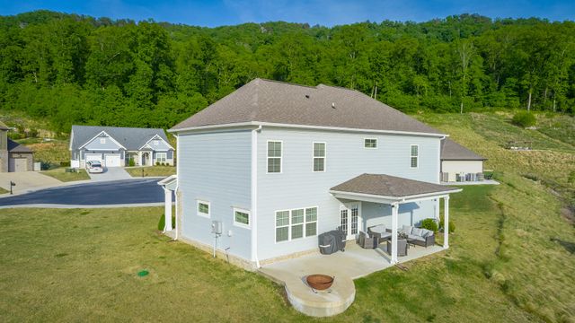 7922 Thicket Creek Lane, Ooltewah, TN 37363