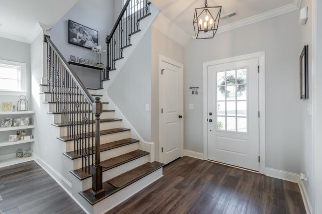 7922 Thicket Creek Lane, Ooltewah, TN 37363