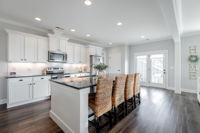 7922 Thicket Creek Lane, Ooltewah, TN 37363