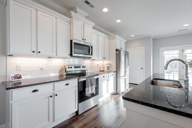 7922 Thicket Creek Lane, Ooltewah, TN 37363