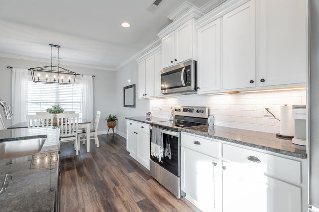 7922 Thicket Creek Lane, Ooltewah, TN 37363
