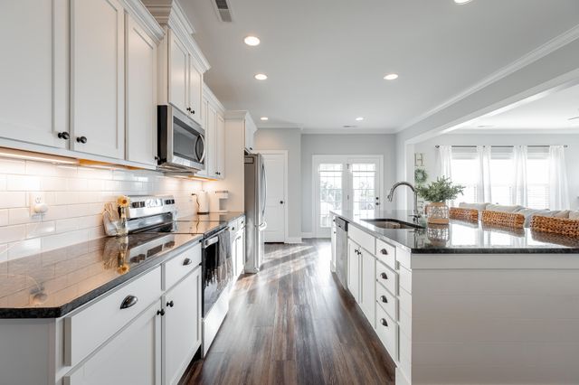 7922 Thicket Creek Lane, Ooltewah, TN 37363