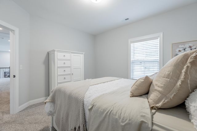7922 Thicket Creek Lane, Ooltewah, TN 37363