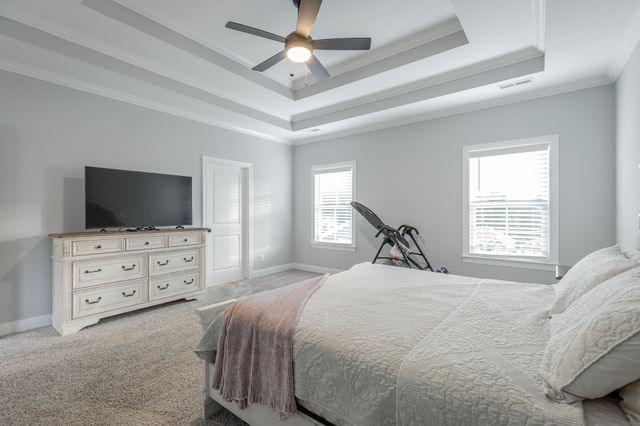 7922 Thicket Creek Lane, Ooltewah, TN 37363