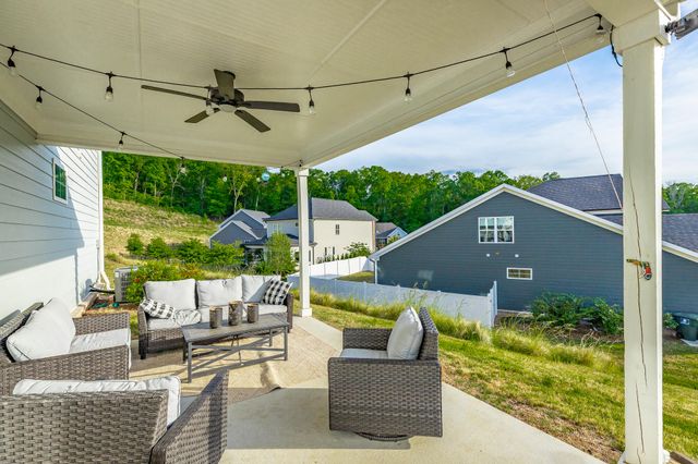 7922 Thicket Creek Lane, Ooltewah, TN 37363