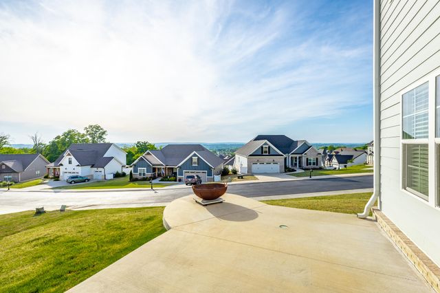 7922 Thicket Creek Lane, Ooltewah, TN 37363