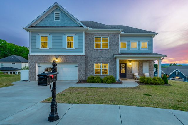 7922 Thicket Creek Lane, Ooltewah, TN 37363