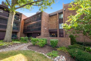 14515 Central Court G3, Oak Forest, IL 60452