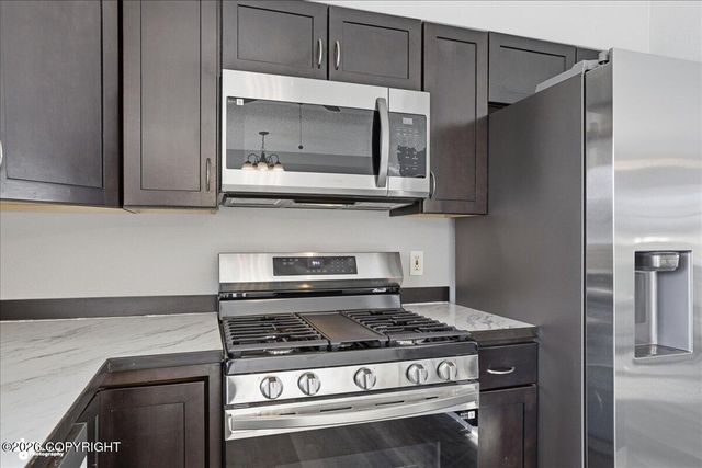 4436 E 6th Avenue, Anchorage, AK 99508